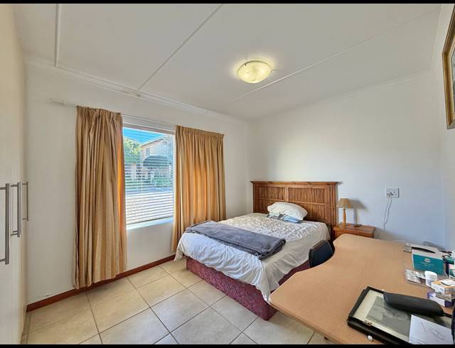 3 BEDROOM HOUSE FOR SALE IN WAVECREST